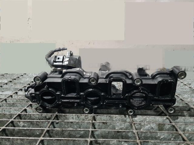 bontott VW TOUAREG Fojtószelep (Elektromos)