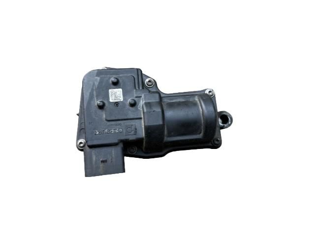 bontott VW TOUAREG Fojtószelep (Elektromos)