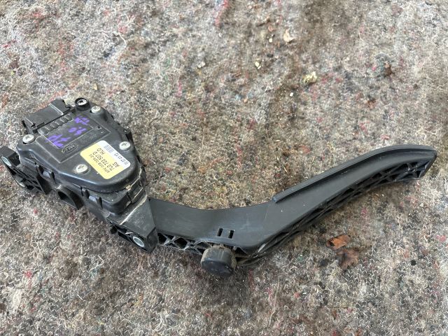 bontott VW TOUAREG Gázpedál (Elektromos)