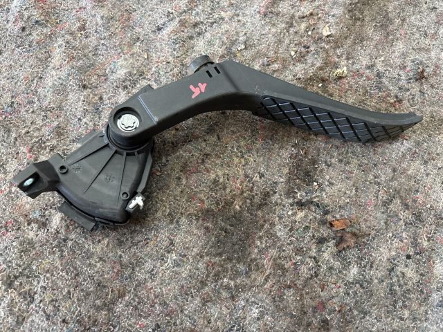 bontott VW TOUAREG Gázpedál (Elektromos)