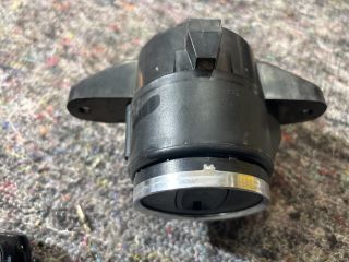 bontott VW TOUAREG Gyújtáskapcsoló Házzal