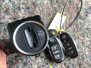 bontott VW TOUAREG Gyújtáskapcsoló Házzal