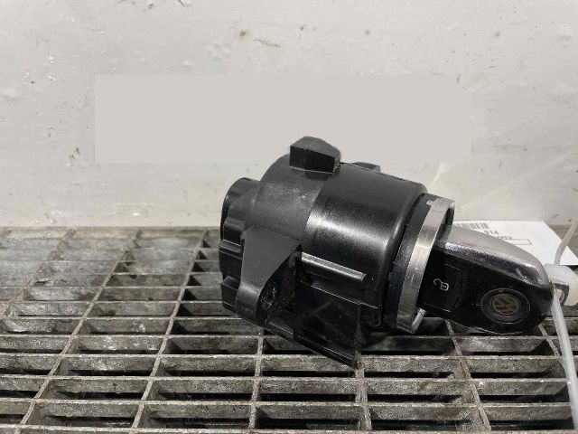 bontott VW TOUAREG Gyújtáskapcsoló