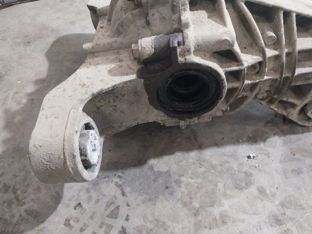 bontott VW TOUAREG Hátsó Differenciálmű