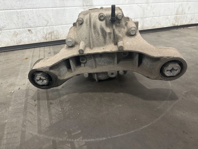 bontott VW TOUAREG Hátsó Differenciálmű