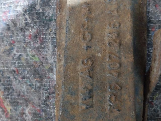 bontott VW TOUAREG Jobb első Csonkállvány Kerékaggyal