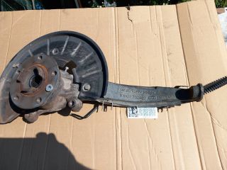 bontott VW TOUAREG Jobb első Csonkállvány Kerékaggyal