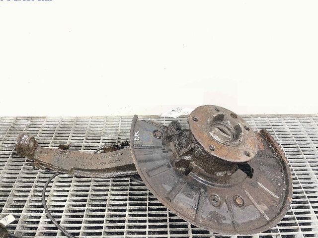 bontott VW TOUAREG Jobb első Csonkállvány