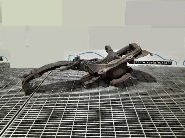 bontott VW TOUAREG Jobb első Csonkállvány