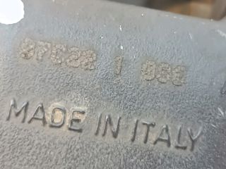 bontott VW TOUAREG Jobb első Féknyereg Munkahengerrel