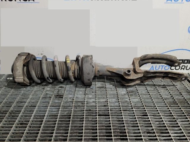 bontott VW TOUAREG Jobb első Lengéscsillapító