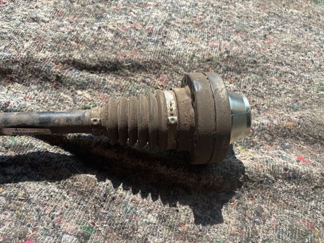 bontott VW TOUAREG Jobb Féltengely