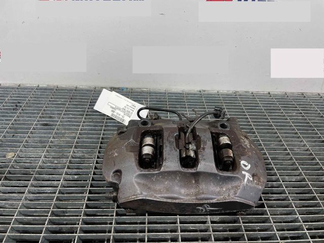 bontott VW TOUAREG Jobb hátsó Féknyereg Munkahengerrel