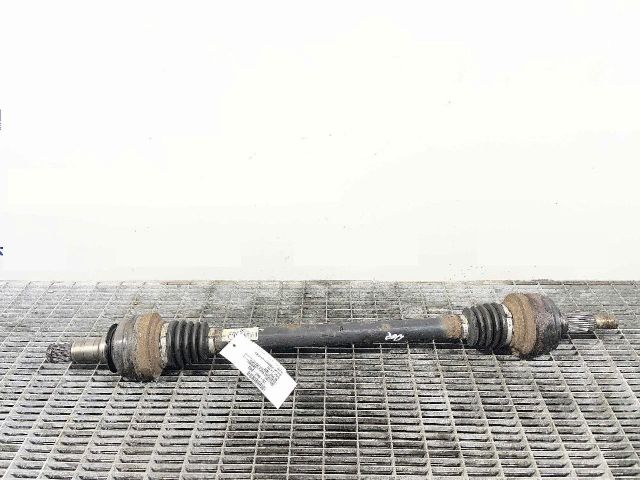 bontott VW TOUAREG Jobb hátsó Féltengely