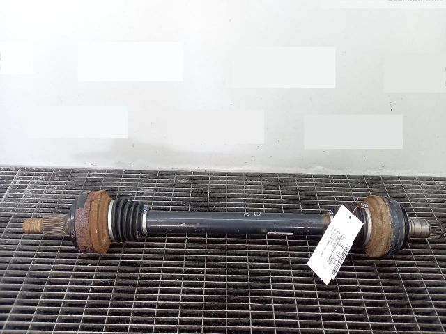 bontott VW TOUAREG Jobb hátsó Féltengely