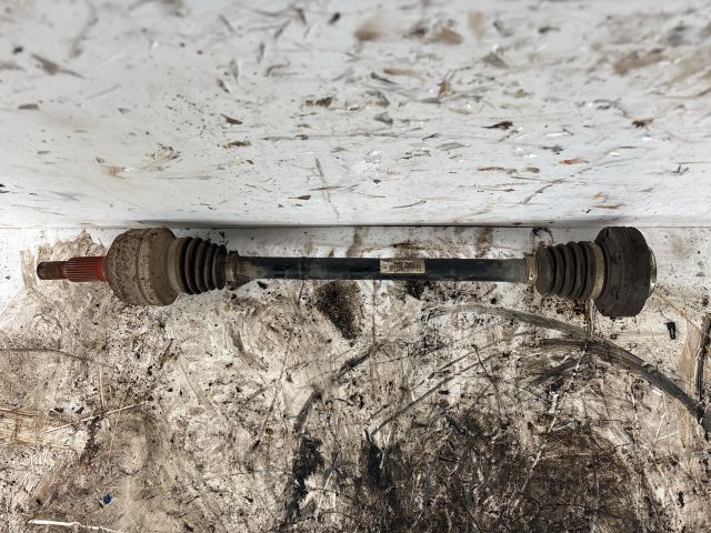 bontott VW TOUAREG Jobb hátsó Féltengely