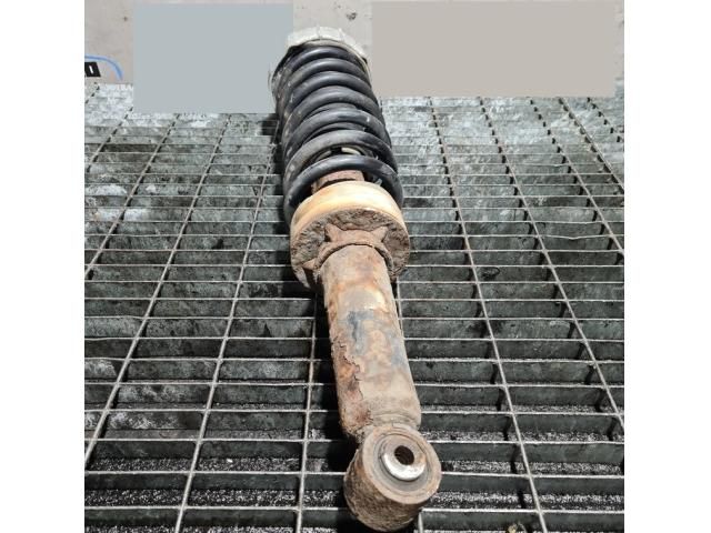 bontott VW TOUAREG Jobb hátsó Lengéscsillapító