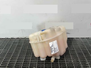 bontott VW TOUAREG Kiegyenlítő Tartály