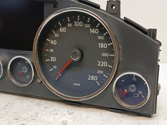 bontott VW TOUAREG Kilométeróra
