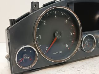 bontott VW TOUAREG Kilométeróra