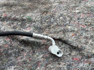 bontott VW TOUAREG Klíma Cső