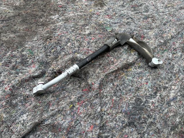 bontott VW TOUAREG Klíma Cső