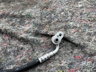 bontott VW TOUAREG Klíma Cső