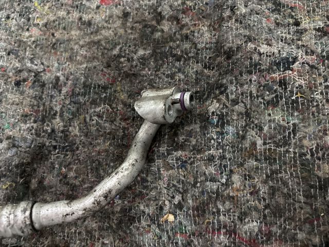 bontott VW TOUAREG Klíma Cső