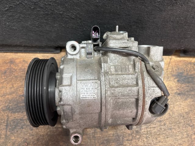 bontott VW TOUAREG Klímakompresszor