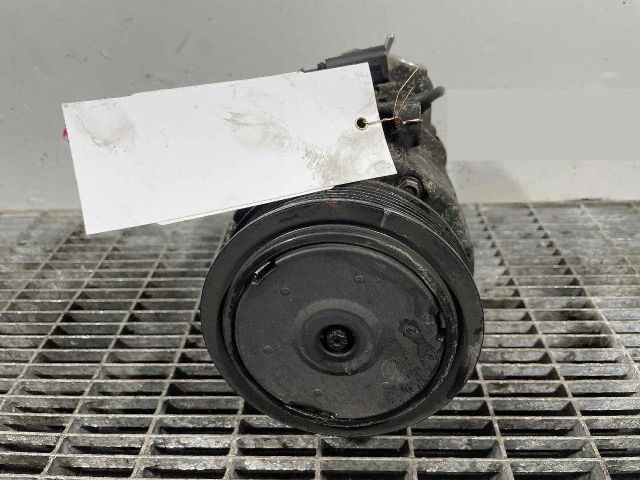 bontott VW TOUAREG Klímakompresszor