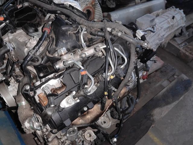 bontott VW TOUAREG Komplett Motor (Segédberendezésekkel)