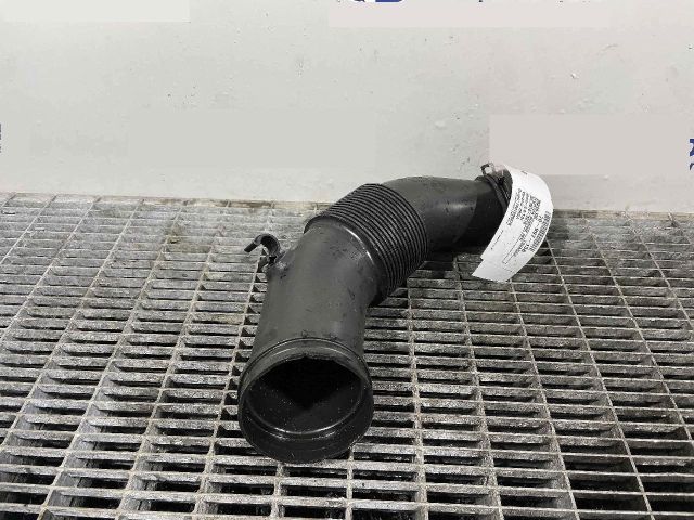 bontott VW TOUAREG Légbeömlő Cső