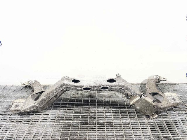 bontott VW TOUAREG Motor Tartó Bak (Pozíciófüggetlen)