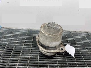 bontott VW TOUAREG Motor Tartó Bak (Pozíciófüggetlen)