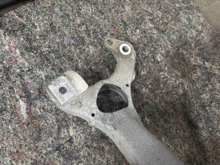 bontott VW TOUAREG Motor Tartó Bak (Pozíciófüggetlen)