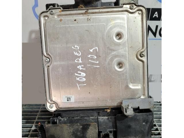 bontott VW TOUAREG Motorvezérlő