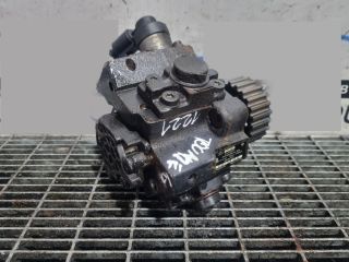 bontott VW TOUAREG Nagynyomású Szivattyú