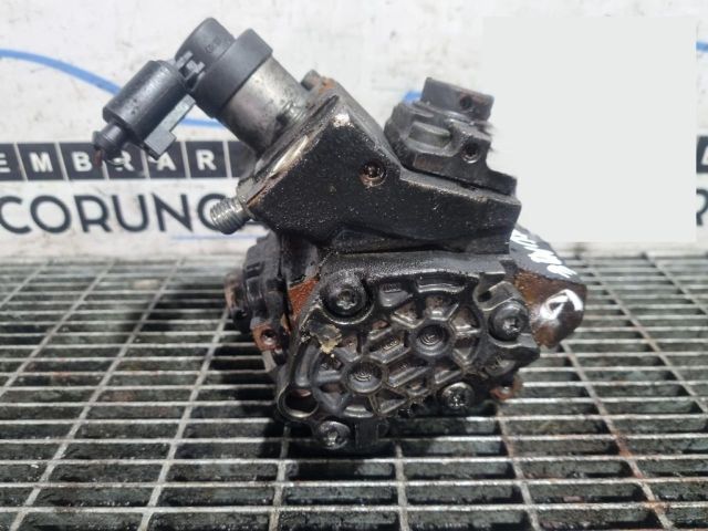 bontott VW TOUAREG Nagynyomású Szivattyú