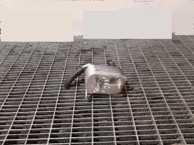 bontott VW TOUAREG Olajhűtő