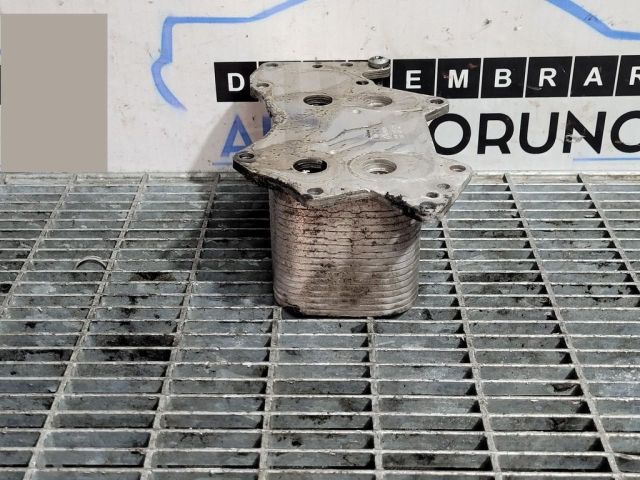 bontott VW TOUAREG Olajhűtő