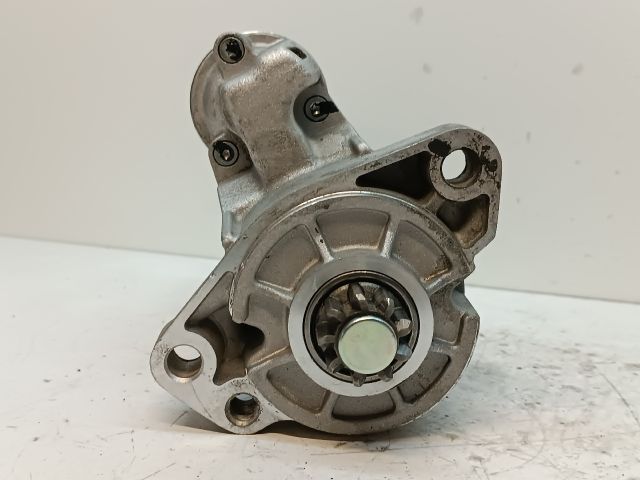 bontott VW TOUAREG Önindító