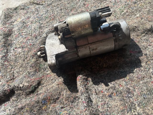 bontott VW TOUAREG Önindító