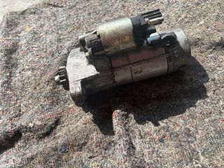 bontott VW TOUAREG Önindító