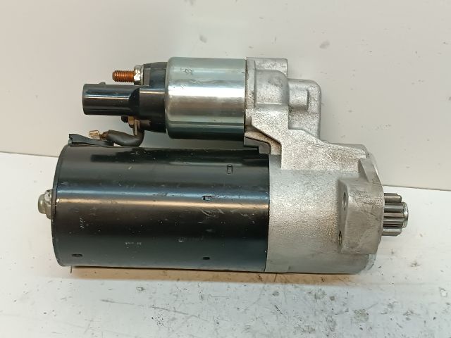 bontott VW TOUAREG Önindító