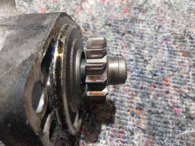 bontott VW TOUAREG Önindító