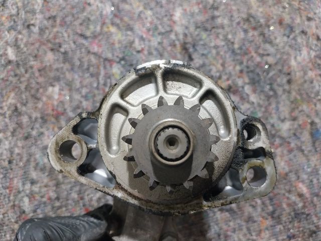 bontott VW TOUAREG Önindító