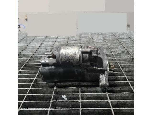 bontott VW TOUAREG Önindító