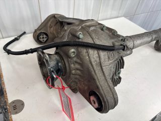 bontott VW TOUAREG Osztómű