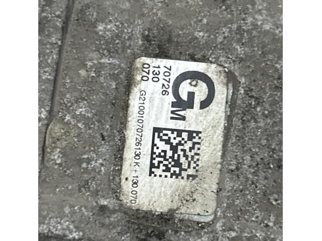 bontott VW TOUAREG Osztómű