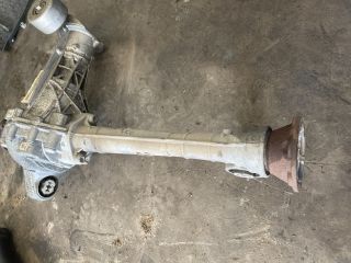 bontott VW TOUAREG Osztómű